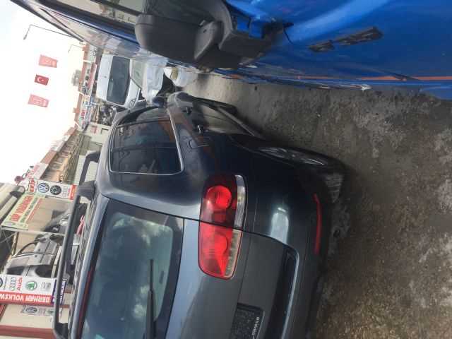 Volkswagen Tourenk 2004-2008 Çıkma Yedek  Sag Arka Stop